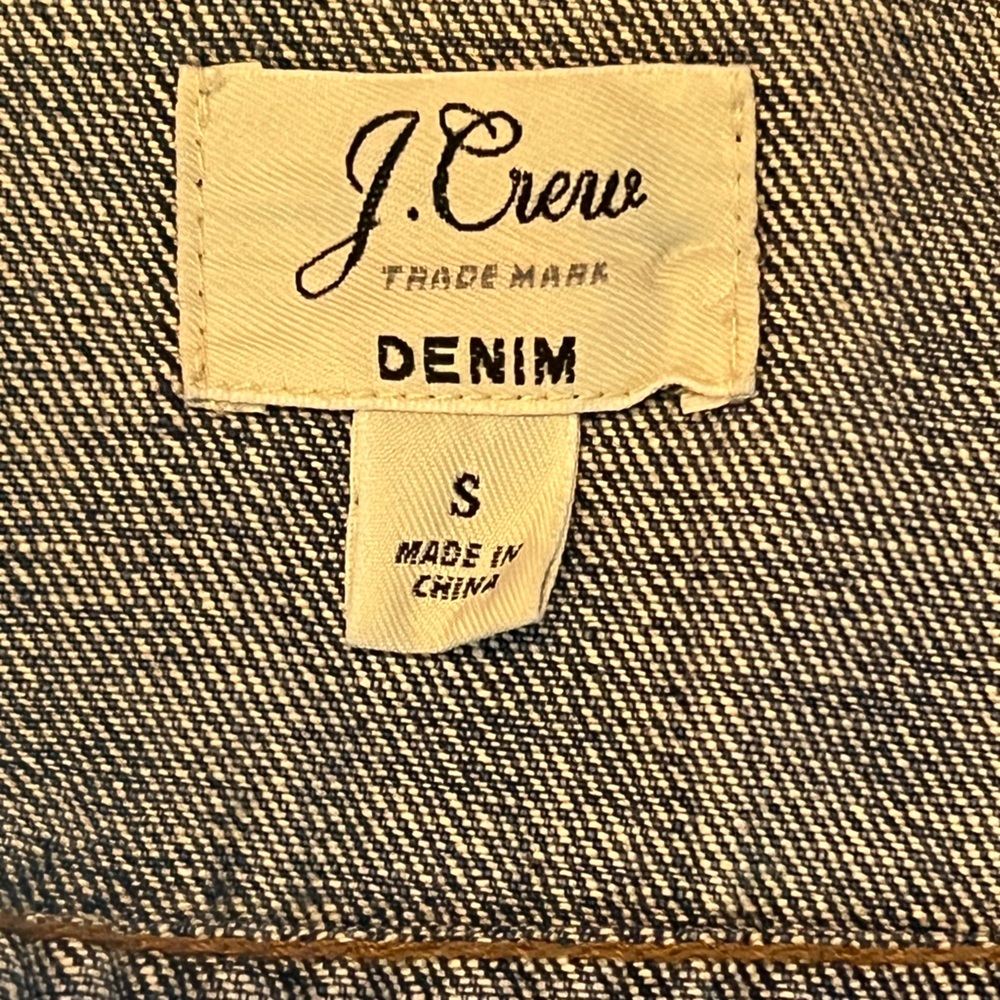 💙J. Crew Blue Denim Jean Jacket - Picture 3 of 4